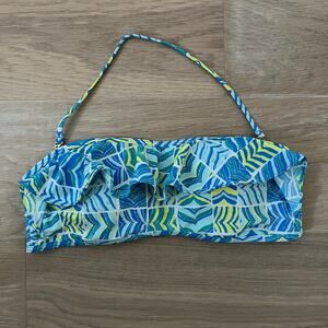 Vineyard Vines Geo Whale Tail Ruffle Bikini Top